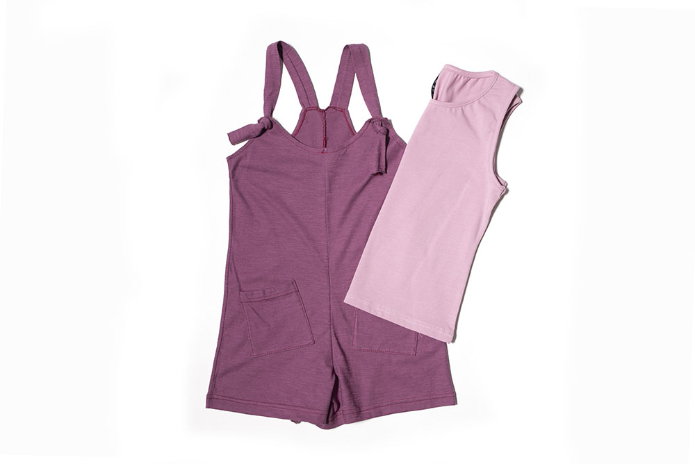SET One-Piece Shorts With Inner Sleeveless Blouse