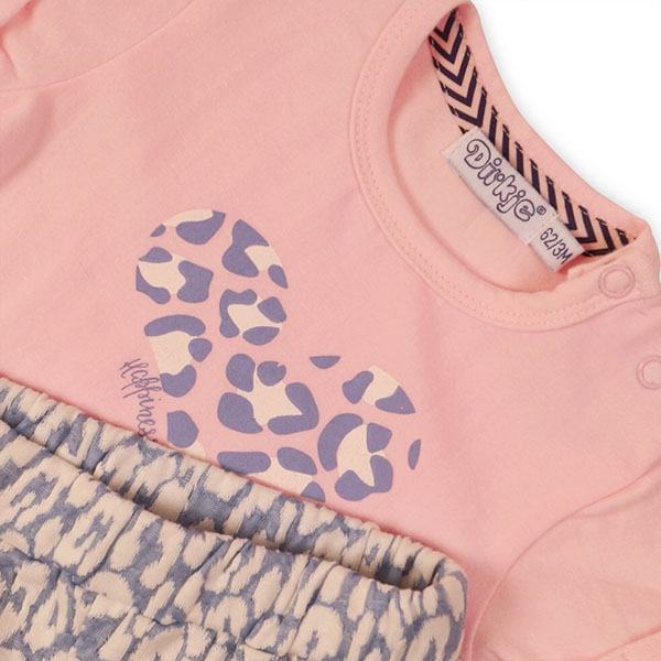 SET Blouse and Shorts