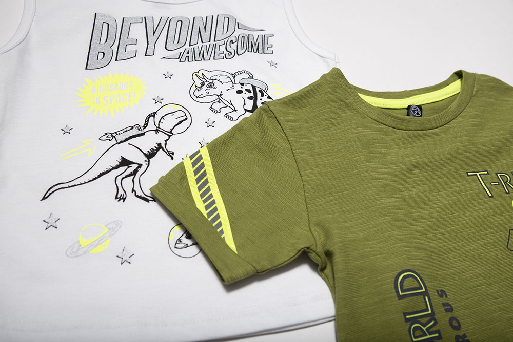 SET Short Sleeve, Sleeveless and Shorts "Jurassic World"