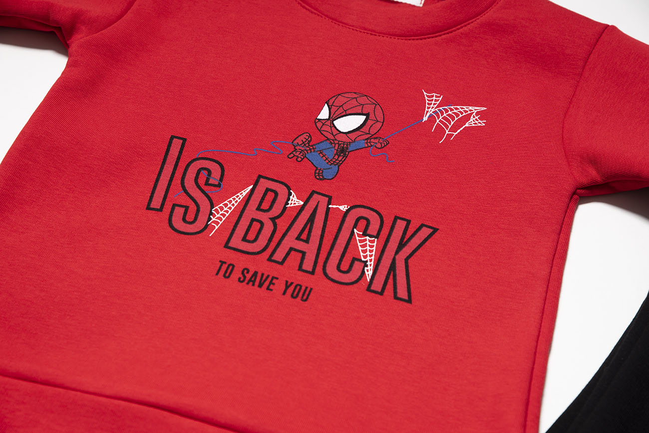 Спортивный костюм "IS BACK"