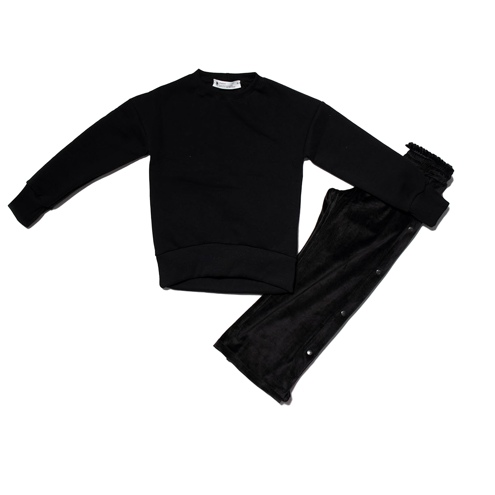 Черный трикотажный комплект "BULLS"