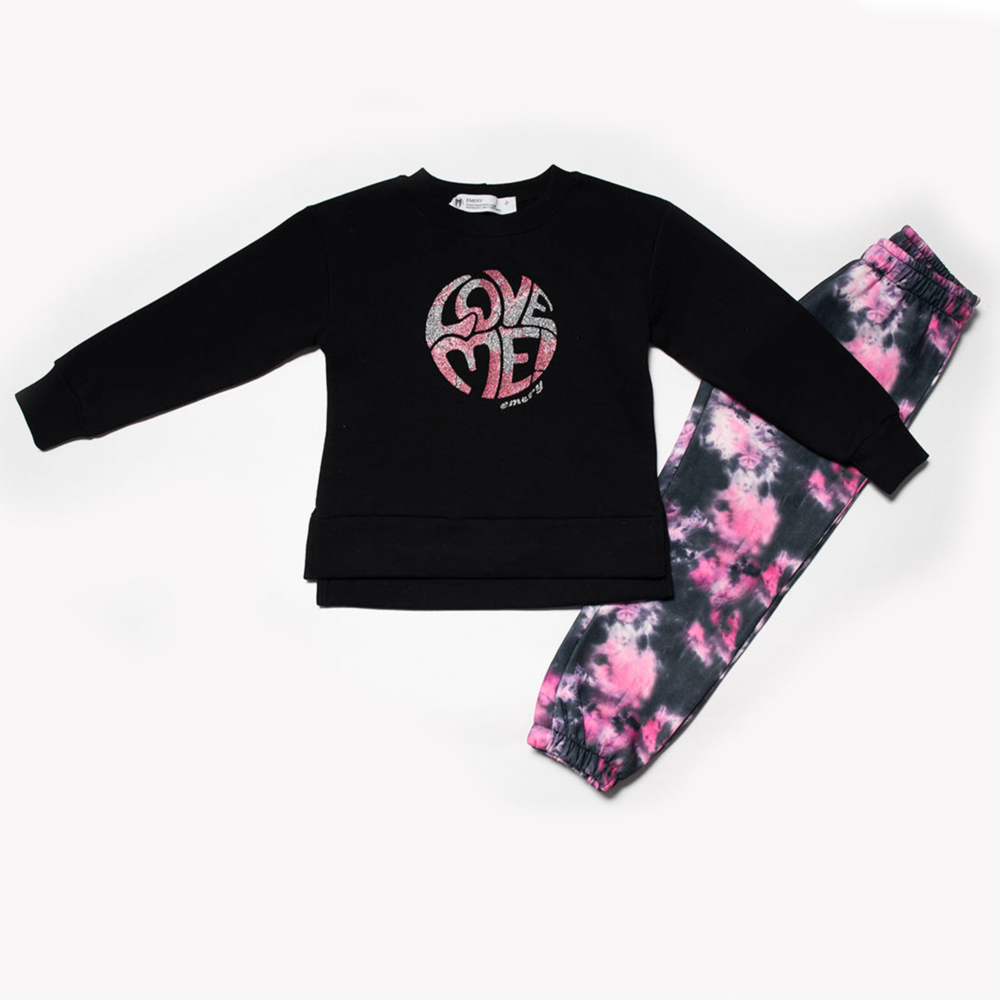 Черный костюм "LOVE ME"