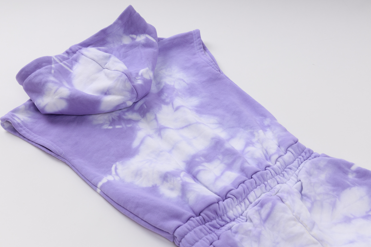 Sleeveless Jumpsuit "Batique"