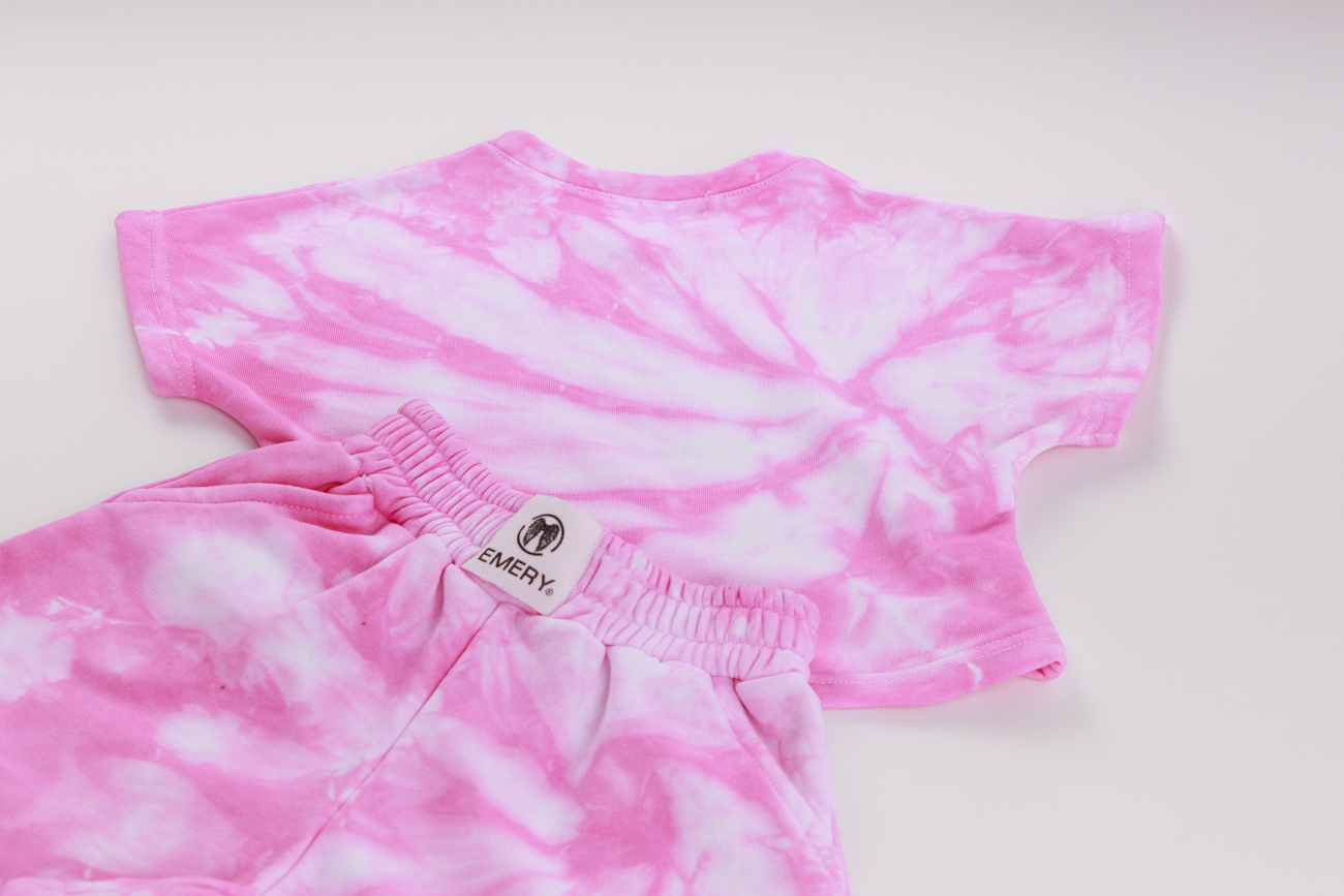 Комплект из кроп-топа и шорт TIE DYE, розовый