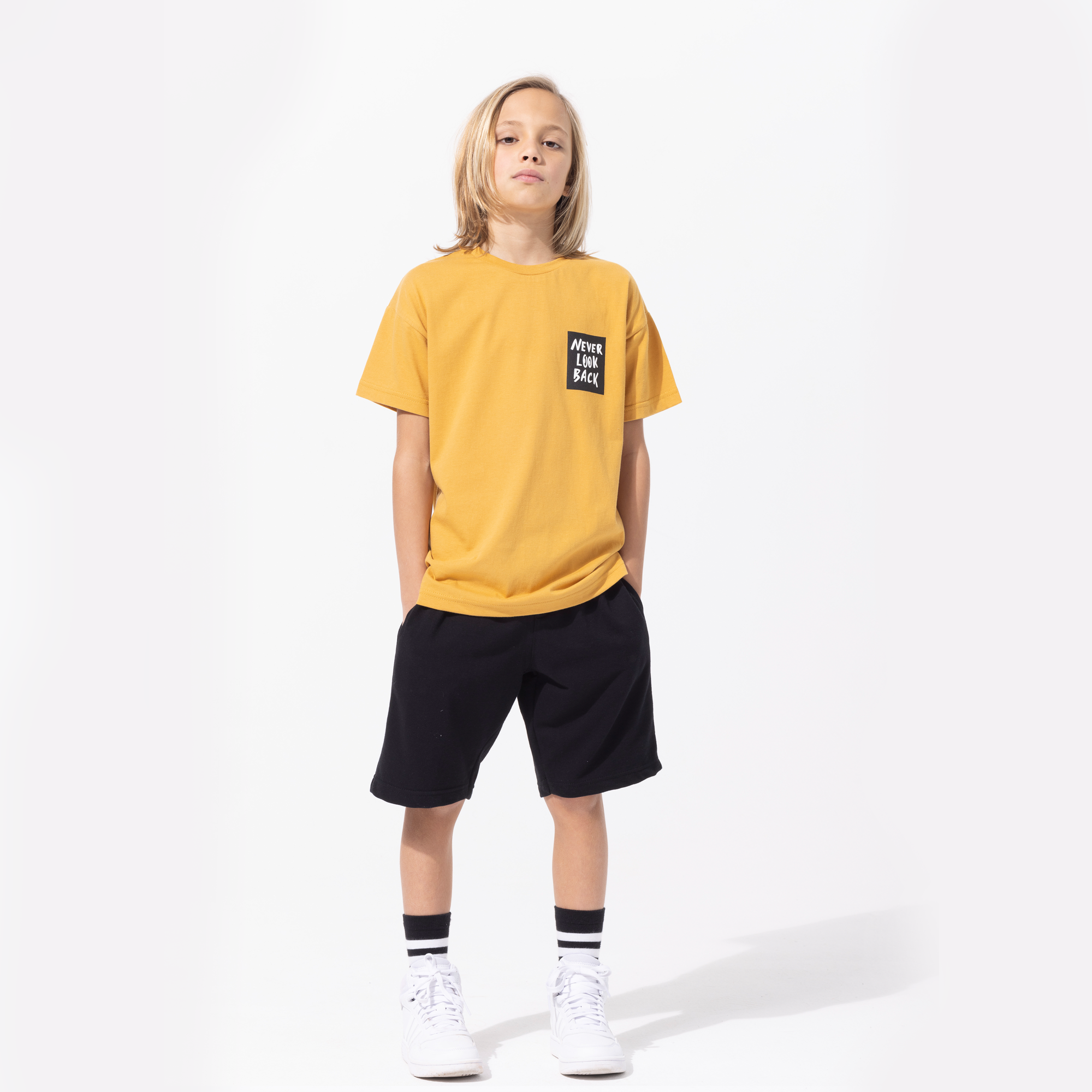 SET “NEVER LOOK” – mustard